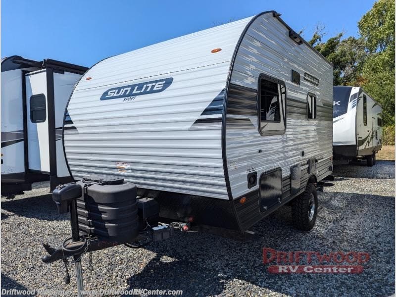 2024 Sun Lite 16BH by Sunset Park RV from Driftwood RV Center in Clermont, New Jersey