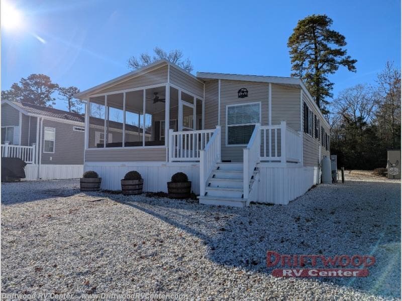 2013 Shore Park 1991CTS by Skyline from Driftwood RV Center in Clermont, New Jersey
