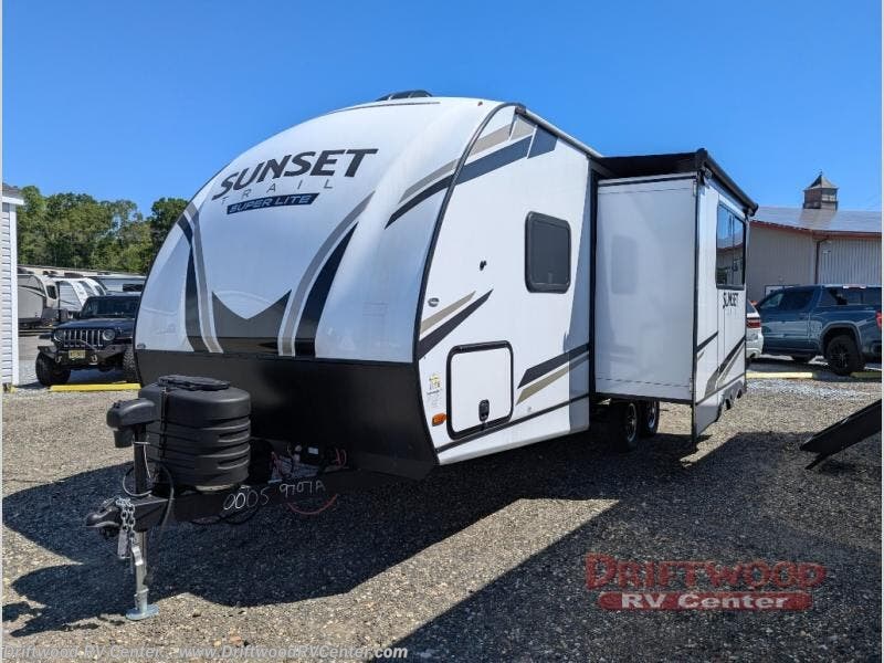 2024 Sunset Trail SS212RB by CrossRoads from Driftwood RV Center in Clermont, New Jersey