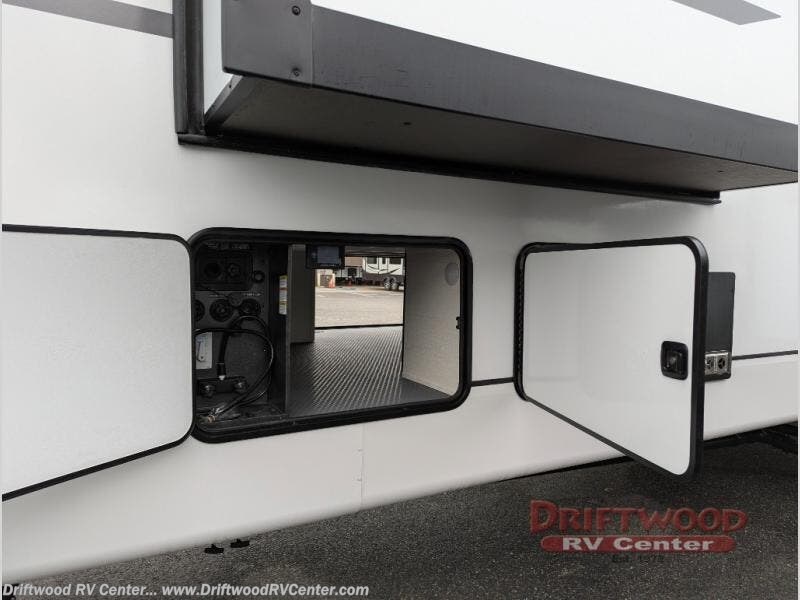 New 2026 Forest River Sabre 36EST available in Clermont, New Jersey