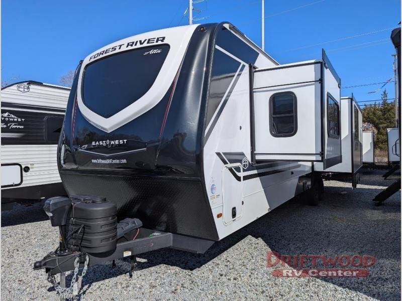 2026 Alta 3175RK by East to West from Driftwood RV Center in Clermont, New Jersey