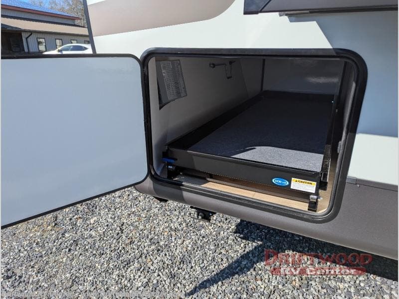 New 2026 Forest River Rockwood Ultra Lite 2618RD available in Clermont, New Jersey