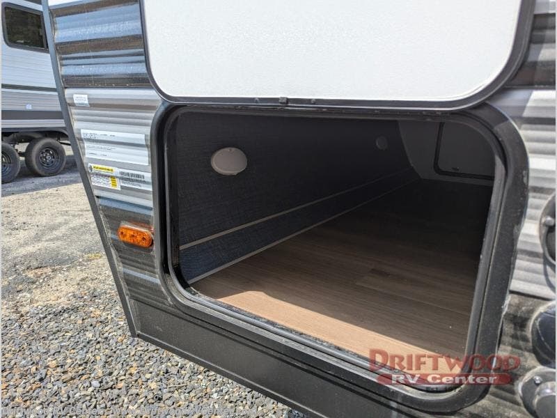 New 2026 East to West Acclaim 2500RD available in Clermont, New Jersey