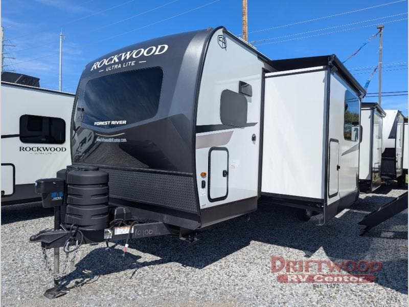 2026 Rockwood Ultra Lite 2619FK by Forest River from Driftwood RV Center in Clermont, New Jersey
