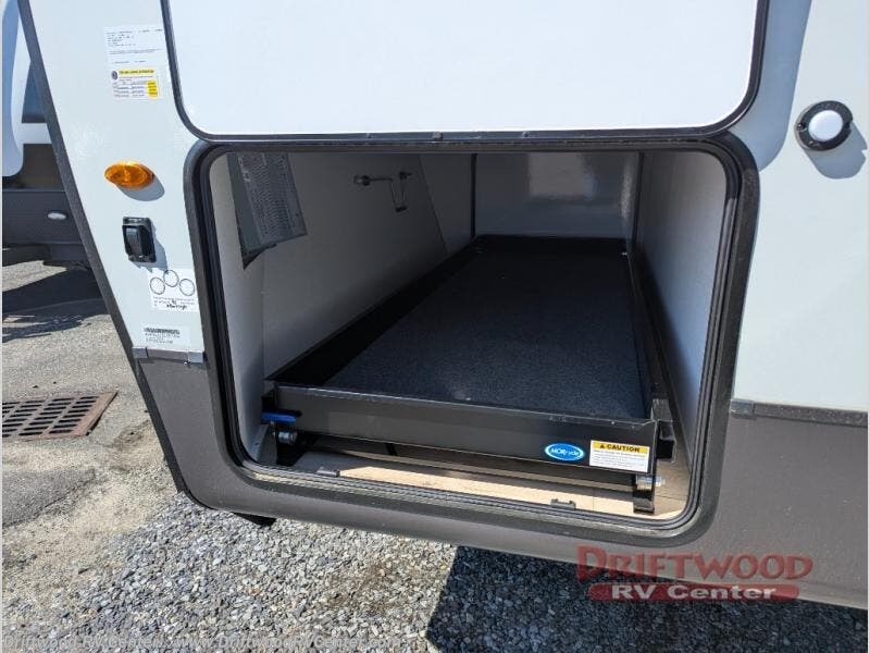 New 2026 Forest River Rockwood Ultra Lite 2906RL available in Clermont, New Jersey