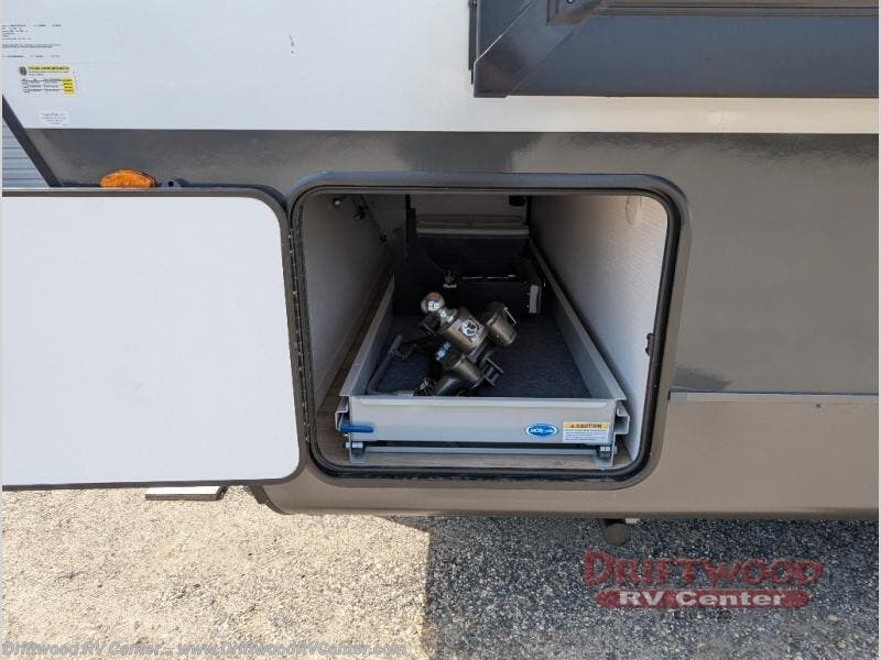 Used 2025 Forest River Rockwood Mini Lite 2515S available in Clermont, New Jersey