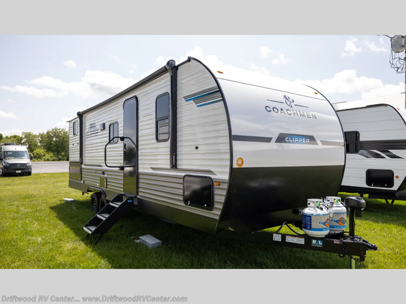 2026 Coachmen Clipper 6K Series 25RB - New Travel Trailer For Sale by Driftwood RV Center in Clermont, New Jersey features Slideout