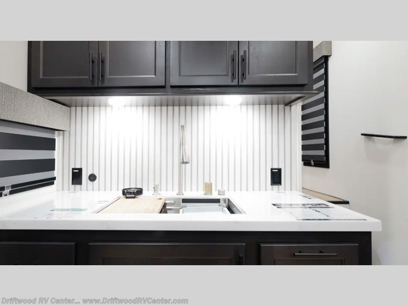 New 2026 Forest River Cherokee Sabre 36DBB available in Clermont, New Jersey