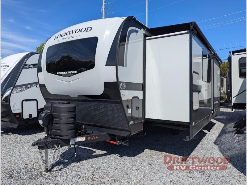 2026 Rockwood Mini Lite 2523MBR by Forest River from Driftwood RV Center in Clermont, New Jersey