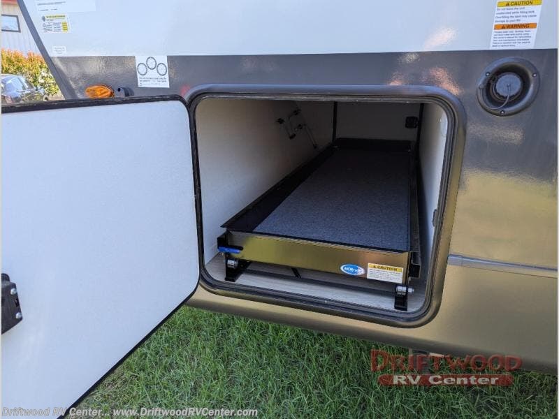 New 2026 Forest River Rockwood Mini Lite 2522FB available in Clermont, New Jersey