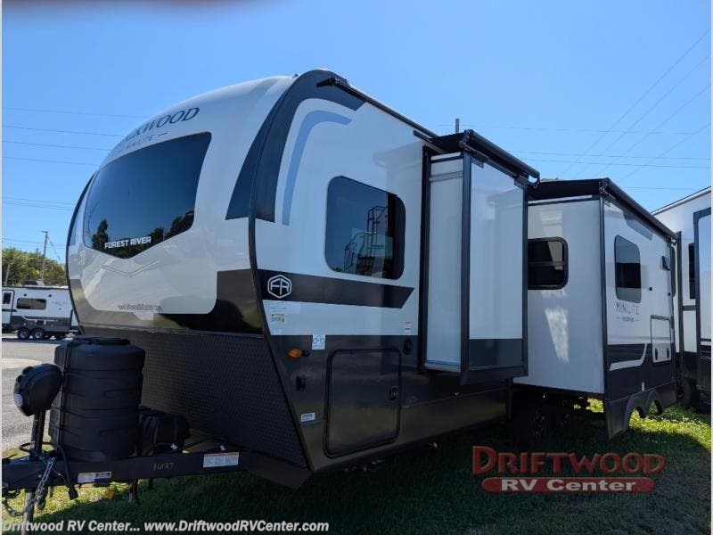 2026 Rockwood Mini Lite 2522FB by Forest River from Driftwood RV Center in Clermont, New Jersey