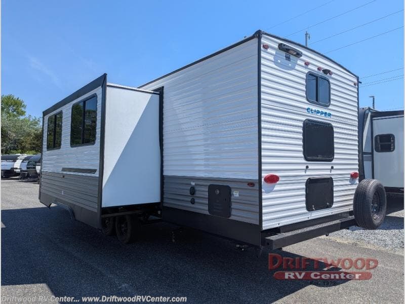 New 2026 Coachmen Clipper 6K Series 282TQS available in Clermont, New Jersey