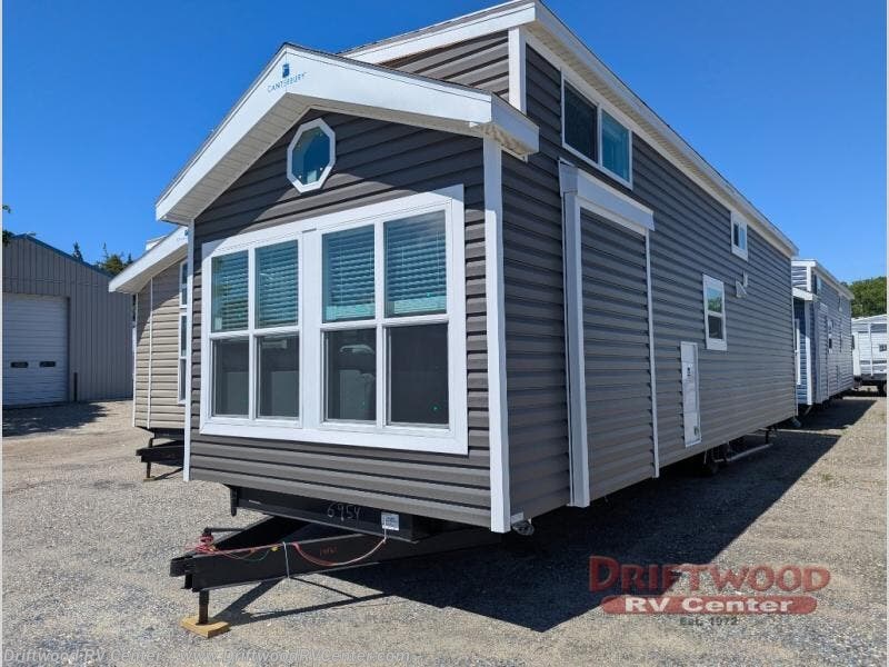 2027 Canterbury Parkvue P38-SKLTL by RC Industries from Driftwood RV Center in Clermont, New Jersey