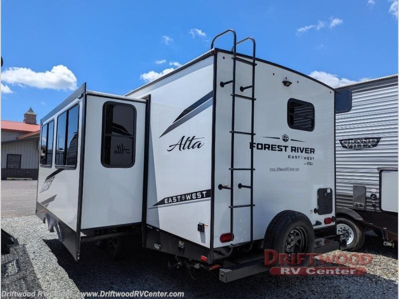 Used 2026 East to West Alta 2600KRB available in Clermont, New Jersey