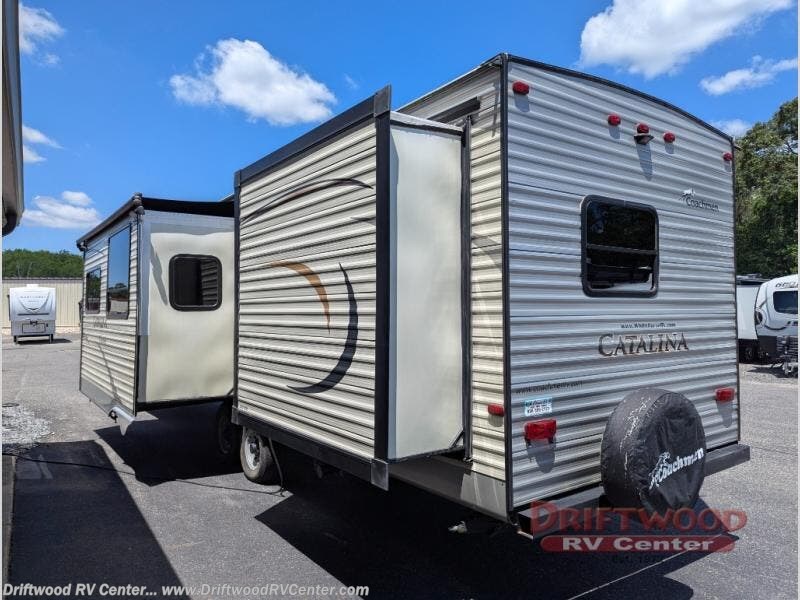 Used 2015 Coachmen Catalina 343QBDS available in Clermont, New Jersey