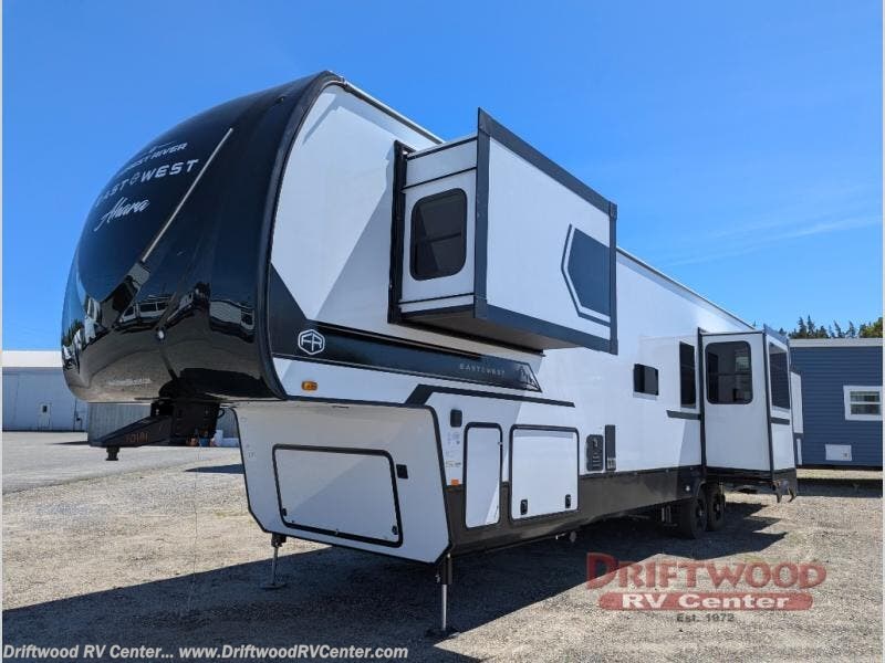 2027 Ahara 385DS by East to West from Driftwood RV Center in Clermont, New Jersey
