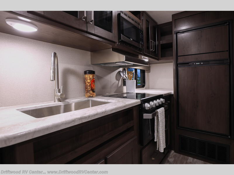 Used 2022 Grand Design Transcend Xplor 200MK available in Clermont, New Jersey