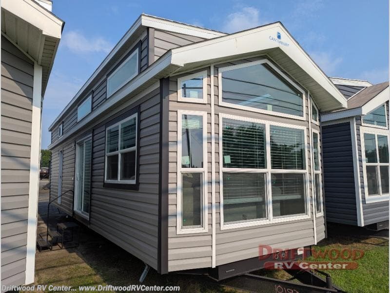 2027 Canterbury Parkvue P38-CKL-DF by RC Industries from Driftwood RV Center in Clermont, New Jersey