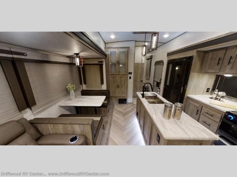 2021 Wildwood Heritage Glen 370BL by Forest River from Driftwood RV Center in Clermont, New Jersey