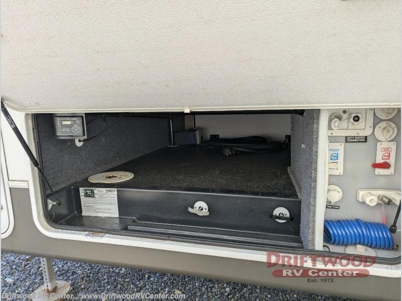Used 2014 Prime Time Crusader 294RLT available in Clermont, New Jersey