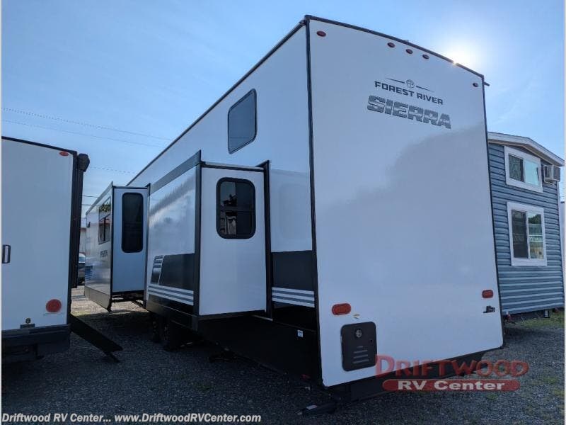 New 2027 Forest River Sierra Destination Trailers 422FKL available in Clermont, New Jersey