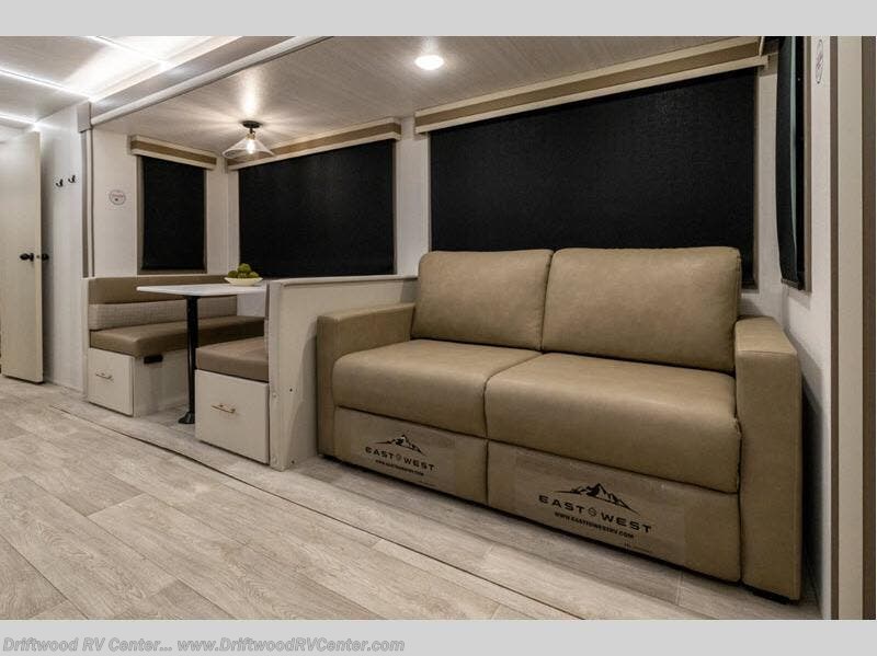 New 2027 East to West Alta 3150KBH available in Clermont, New Jersey