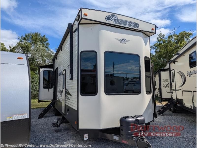 2019 Residence 40FLFT by Keystone from Driftwood RV Center in Clermont, New Jersey