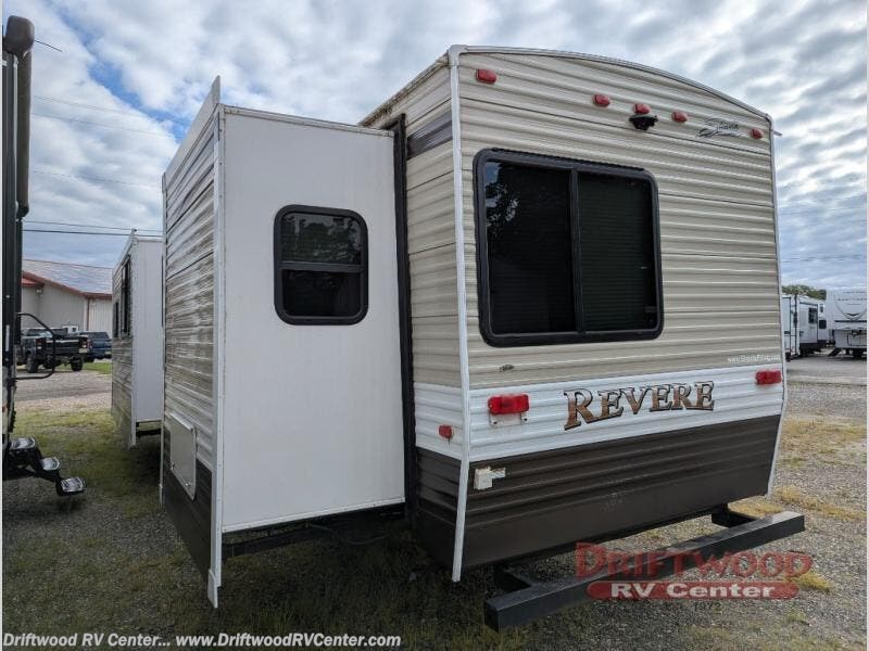 Used 2017 Shasta Revere 38FQ available in Clermont, New Jersey