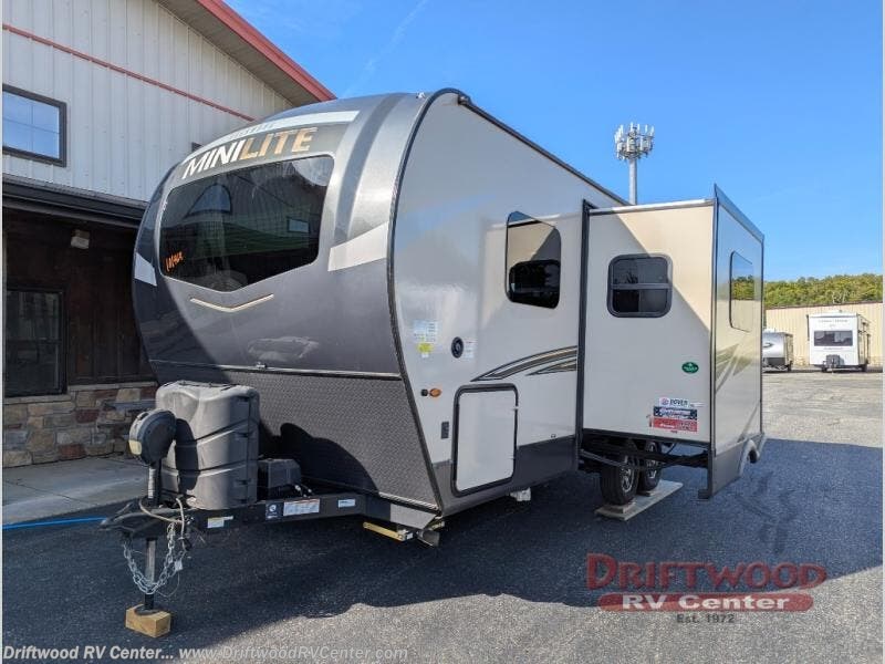 2022 Rockwood Mini Lite 2205S by Forest River from Driftwood RV Center in Clermont, New Jersey