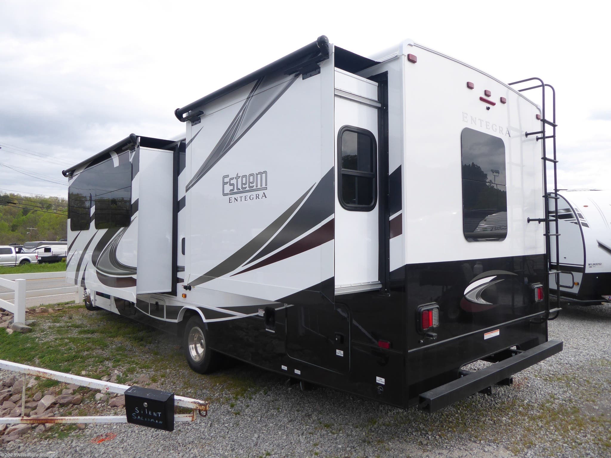 2021 Entegra Coach Esteem 29V RV for Sale in Louisville, TN 37777 FG127041 Classifieds