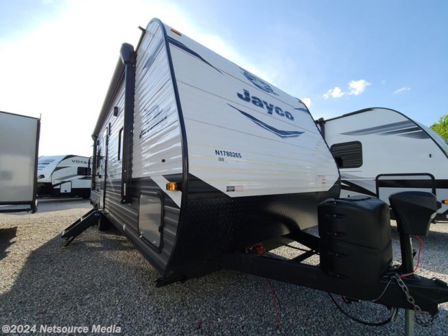 New 2022 Jayco Jay Flight SLX8 265TH available in Louisville, Tennessee