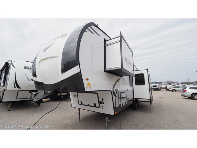 2020 Forest River Rockwood Ultra Lite 2891BH RV for Sale in Muskegon, MI 49444 | 10614 | RVUSA 2020 Forest River Rockwood Ultra Lite 2891bh