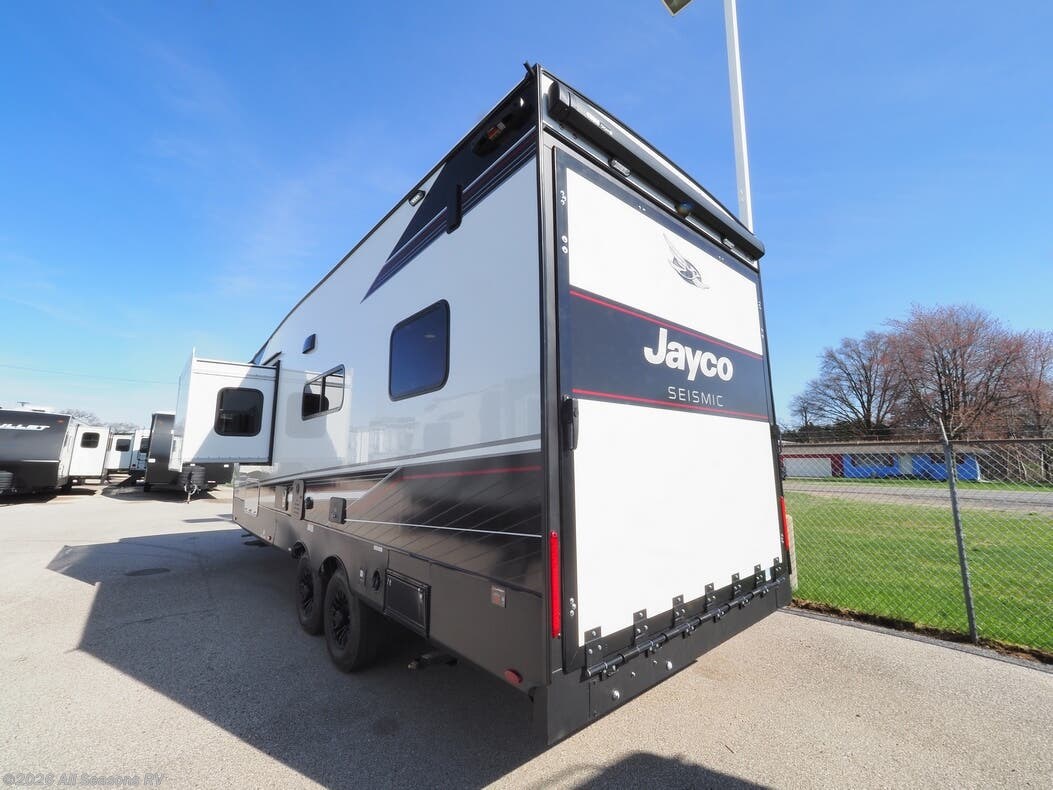 New 2026 Jayco Seismic Travel Trailer Toy Hauler 214 available in Muskegon, Michigan