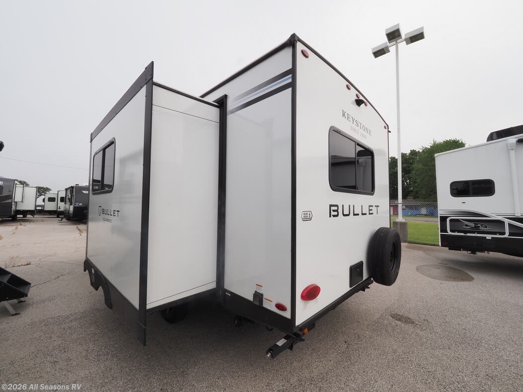 New 2026 Keystone Bullet Classic 21RKC available in Muskegon, Michigan