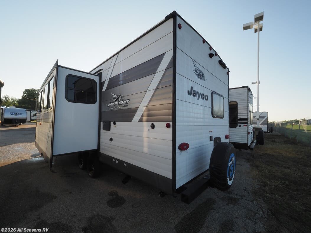 New 2027 Jayco Jay Flight 261BHS available in Muskegon, Michigan