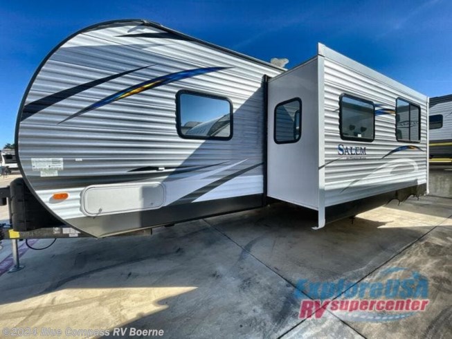 Used 2018 Forest River Salem 27DBUDS available in Boerne, Texas