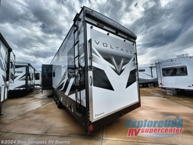 New 2021 Dutchmen Voltage 4245 available in Boerne, Texas