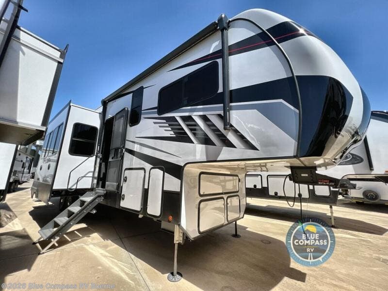 2022 Alliance RV Valor 36V11 RV for Sale in Boerne, TX 78006 B5576