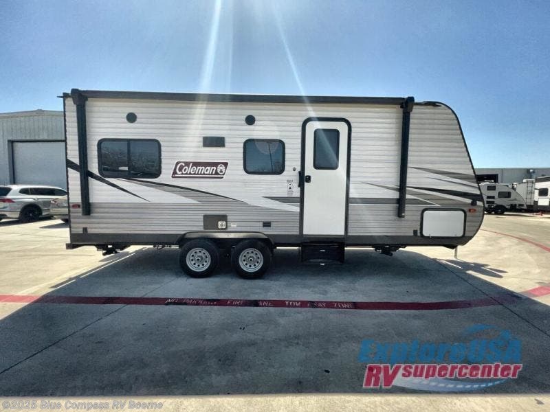 2020 Coleman Lantern LT Series 202RD RV for Sale in Boerne, TX 78006