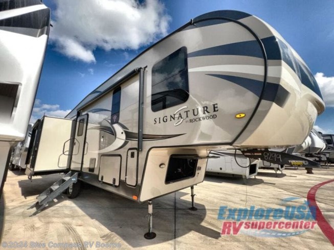 Used 2020 Forest River Rockwood Signature Ultra Lite 8299SB available in Boerne, Texas