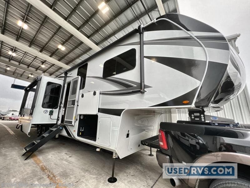 2023 Grand Design Solitude 391DLR RV for Sale in Boerne, TX 78006