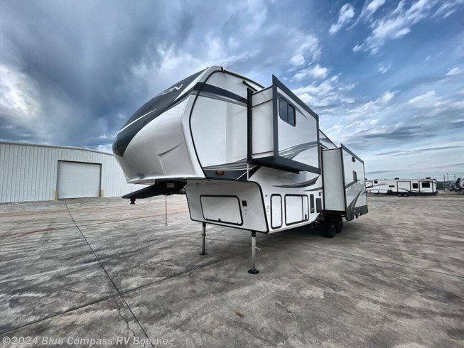 2024 Reflection 303RLS by Grand Design from Blue Compass RV Boerne in Boerne, Texas