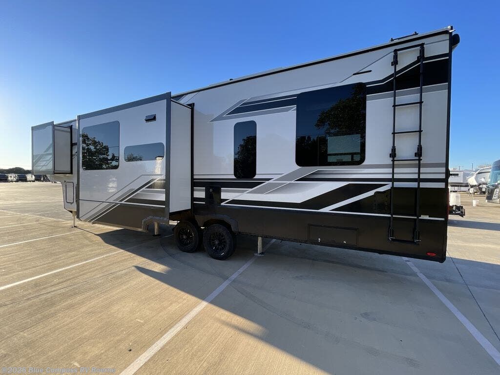 New 2025 Grand Design Momentum M-Class 344M available in Boerne, Texas