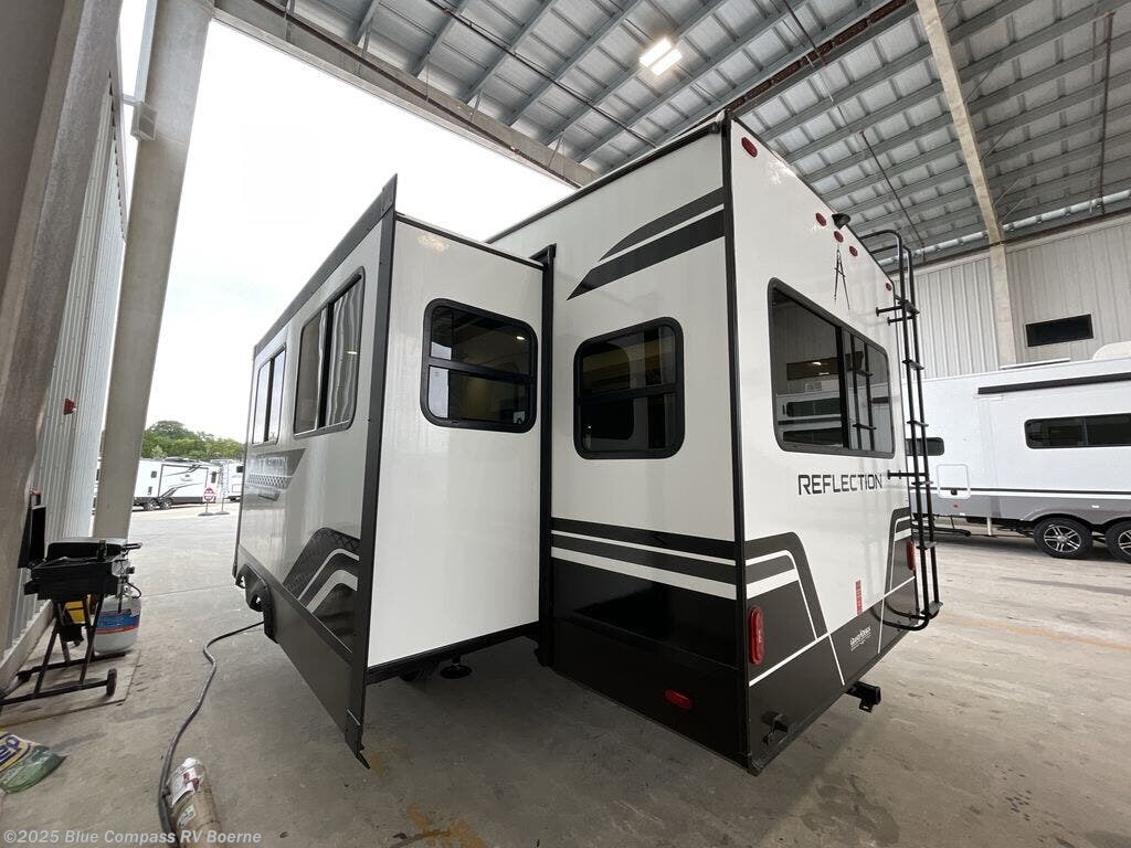 New 2026 Grand Design Reflection 100 Series 28RL available in Boerne, Texas