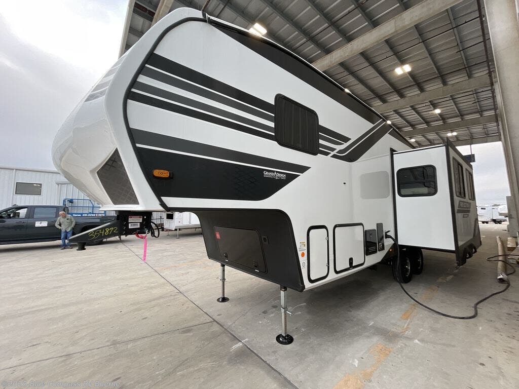 2026 Reflection 100 Series 28RL by Grand Design from Blue Compass RV Boerne in Boerne, Texas