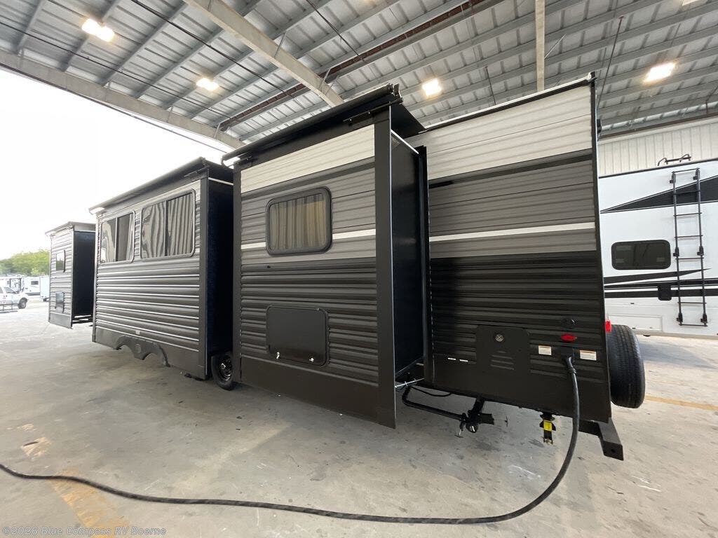 New 2025 CrossRoads Zinger 280RB available in Boerne, Texas