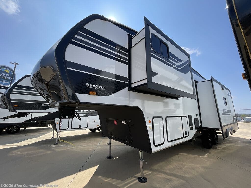 2026 Grand Design Reflection 303RLS - New Fifth Wheel For Sale by Blue Compass RV Boerne in Boerne, Texas