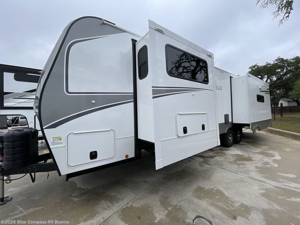 2026 Avenue 332RL by Alliance RV from Blue Compass RV Boerne in Boerne, Texas