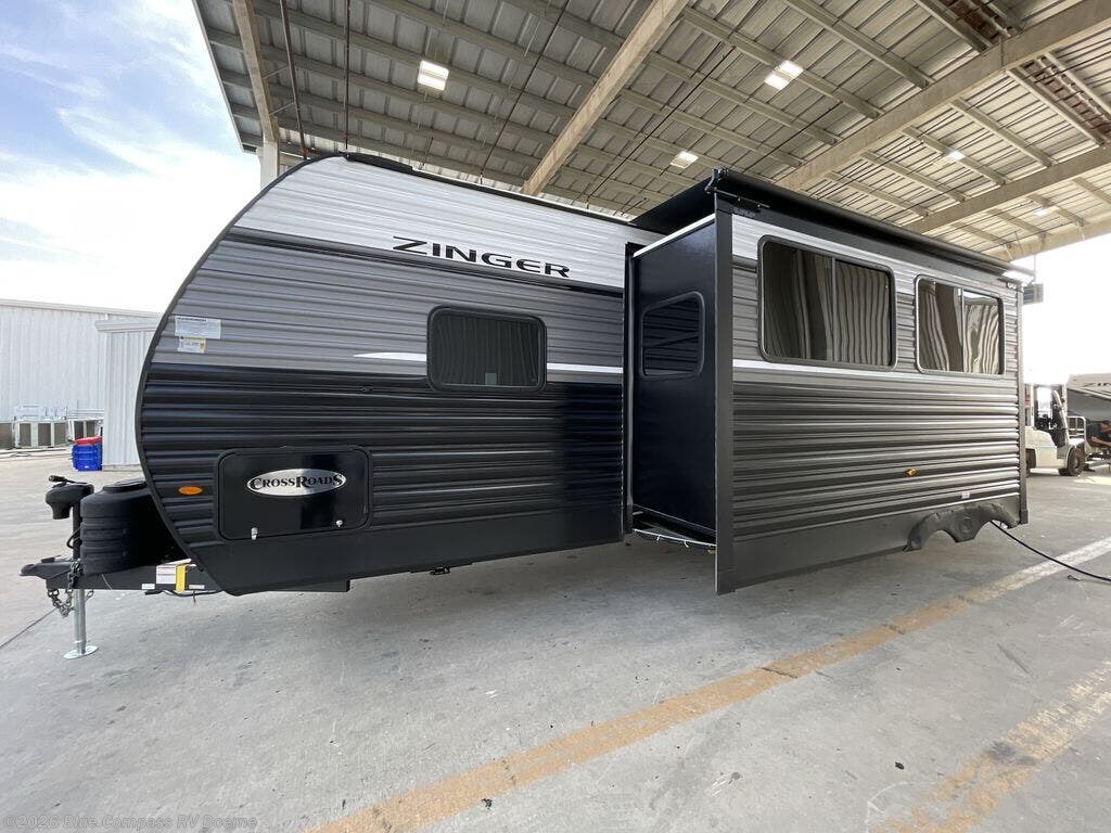 2026 Zinger Lite 290QB by CrossRoads from Blue Compass RV Boerne in Boerne, Texas
