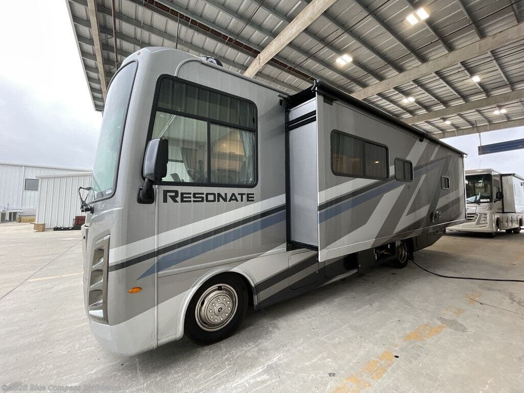 2026 Resonate 29D by Thor Motor Coach from Blue Compass RV Boerne in Boerne, Texas